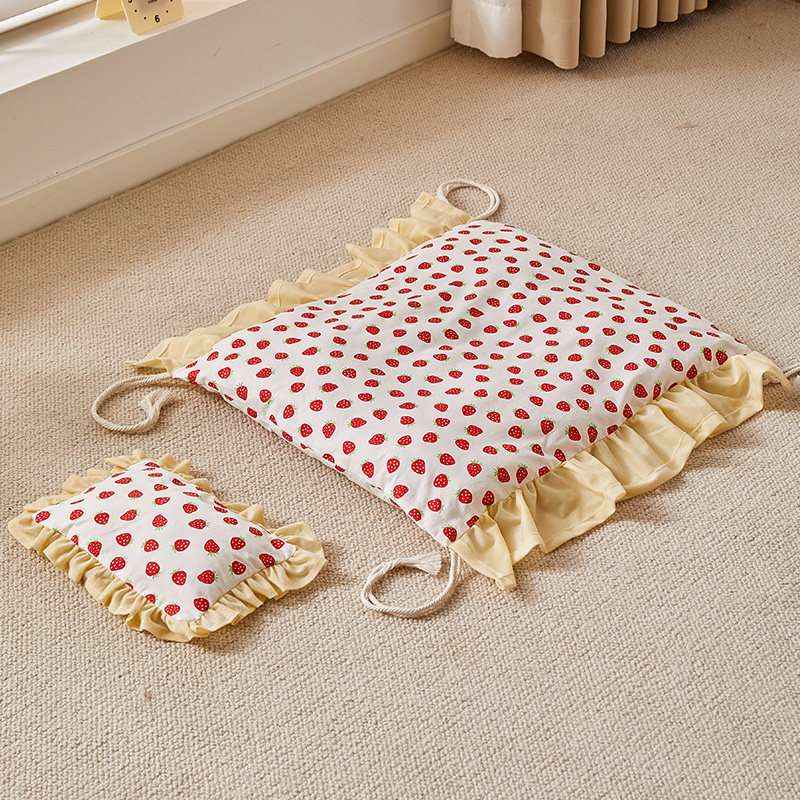 Removable Washable Pet Bed For Small Dogs & Cats - Dog Beds & Furniture - TinPaw - Bedding Only Strawberry - M - SU00135493 - Bedding Only Strawberry - M